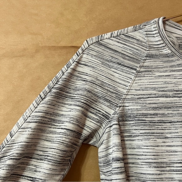 Lululemon | Runderful Long Sleeve Top Space Dye Camo Pullover Size 6 - Picture 3 of 14